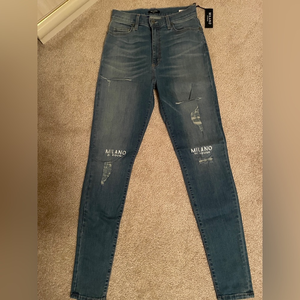 Milano Di Rouge Harlow Skinny Jeans .Size 31.  (8).  Brand New.